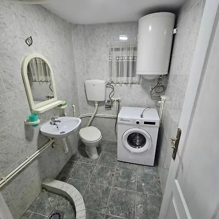 Apartment Kuca Vasiljevica 064/16 88 141 Kraljevo