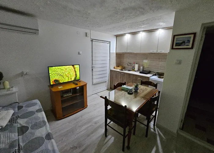 Kuca Vasiljevica 크랄레보