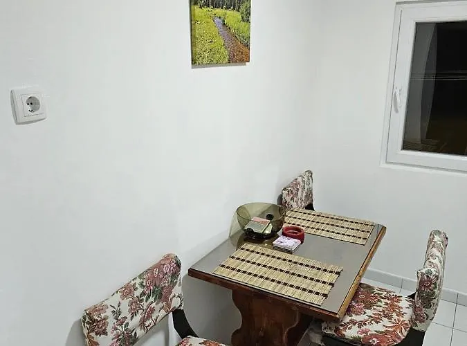 아파트 Kuca Vasiljevica 크랄레보