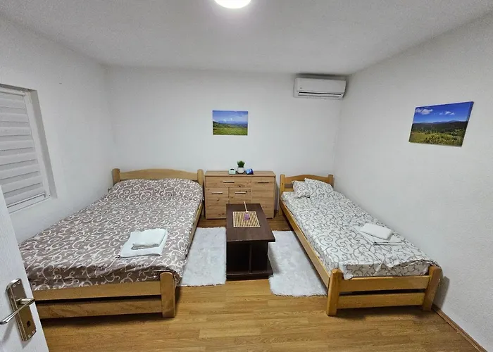 Kuca Vasiljevica 크랄레보